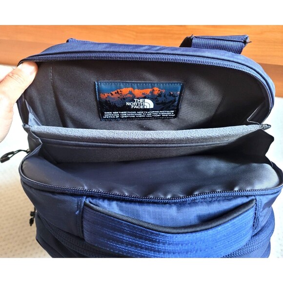 NWT THE NORTH FACE Surge Commuter Laptop Backpack Bookbag, 31L Navy Blue/Black - Picture 13 of 16